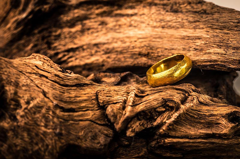 Image of Golden Ring - Lord of the Rings