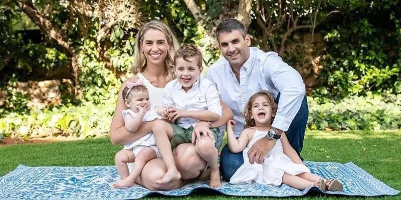 jodi reuven family photo