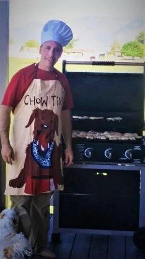 Glen Remy barbecues and compares it to call center software. 