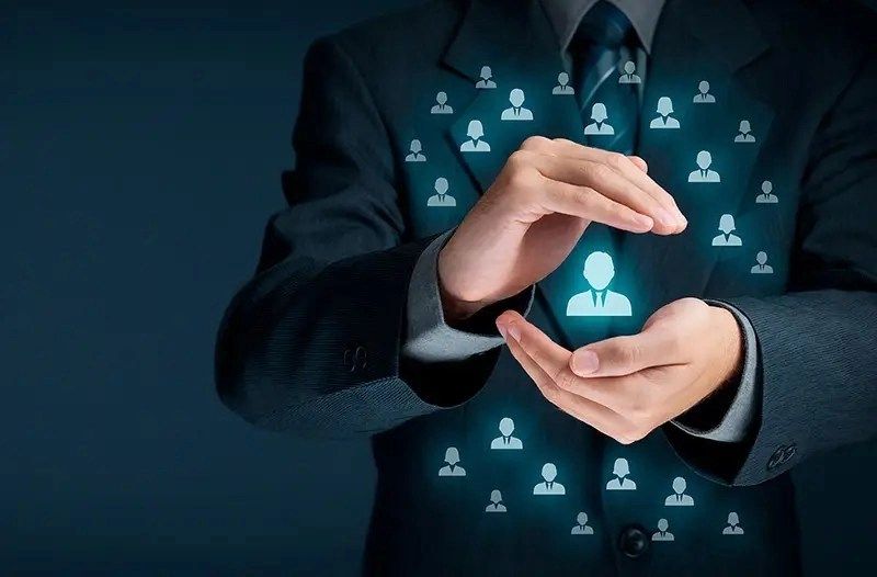 man holding floating image of customer icon