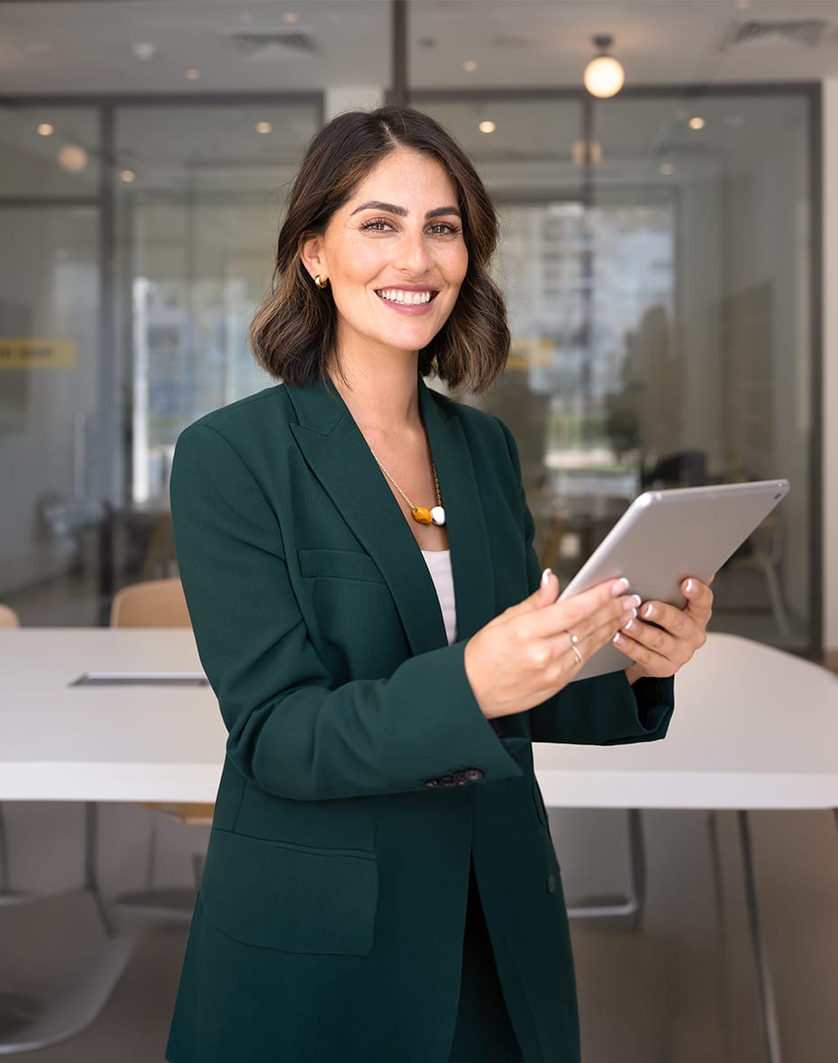 Leadership in the Hybrid Era: Managing Human and AI Agents Together
