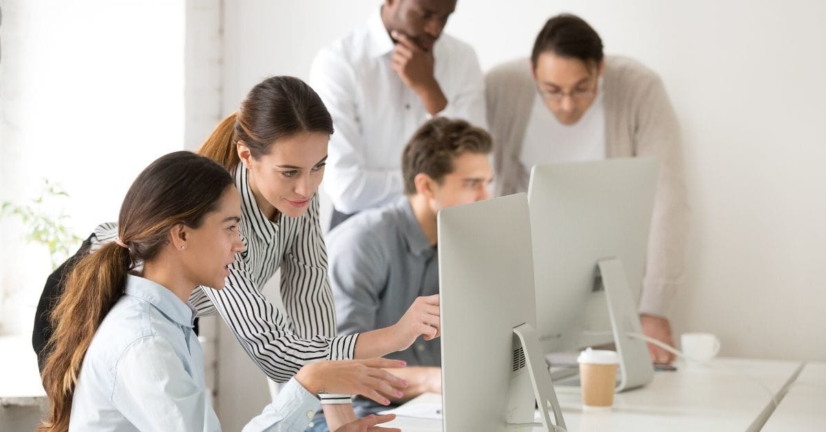 Agents Get the Driver Seat in Delivering Customer Experience