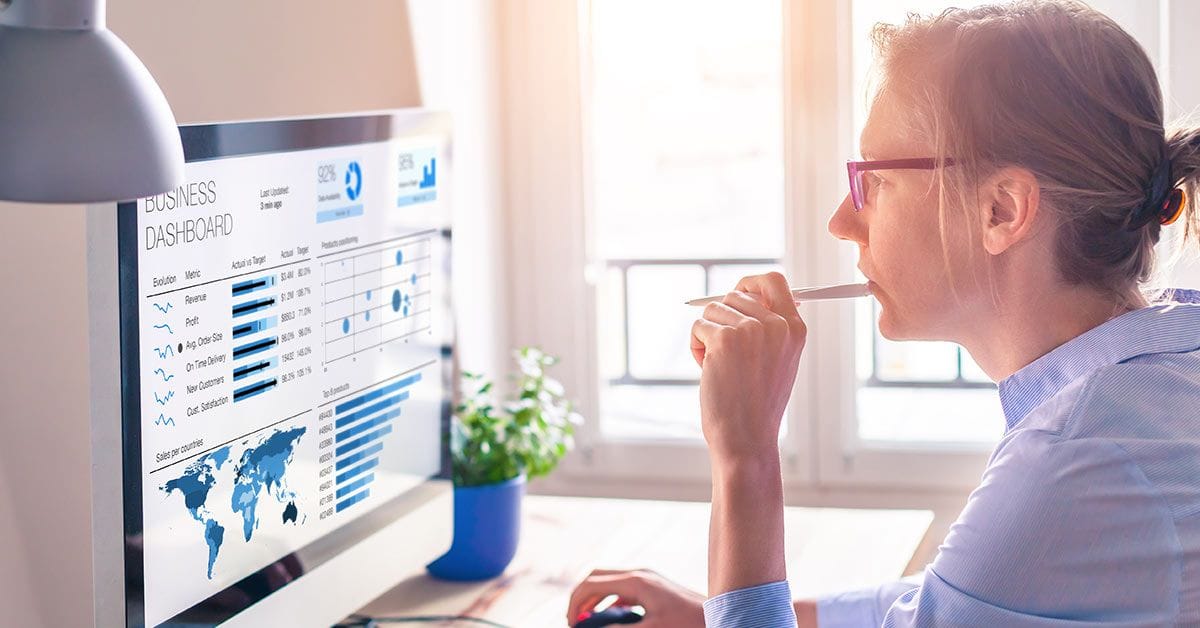 Why Contact Center Leaders Need to Pay Attention to AI-powered Analytics