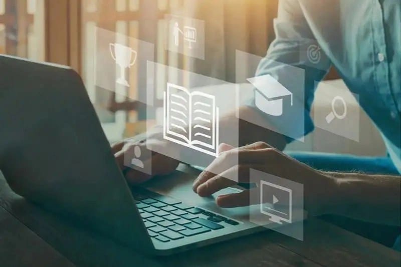 elearning education concept learning online webinar