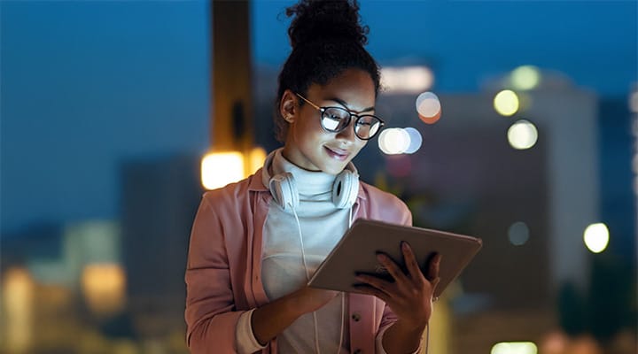 A large US-based healthcare organization elevates pharmacy CX with Real-Time AI and Actionable Insights