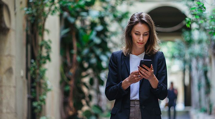 Turn Your Outreach Into SmartReach: Transform Your Contact Center Performance