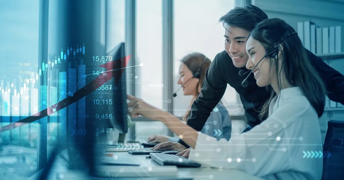 Les entreprises leaders adoptent l’IA pour améliorer les performances de leurs agents et booster leur taux de satisfaction client